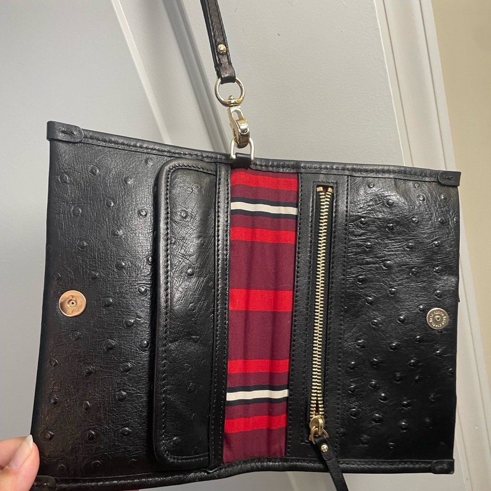 KATE SPADE wristlet!!! - Picture 3 of 4